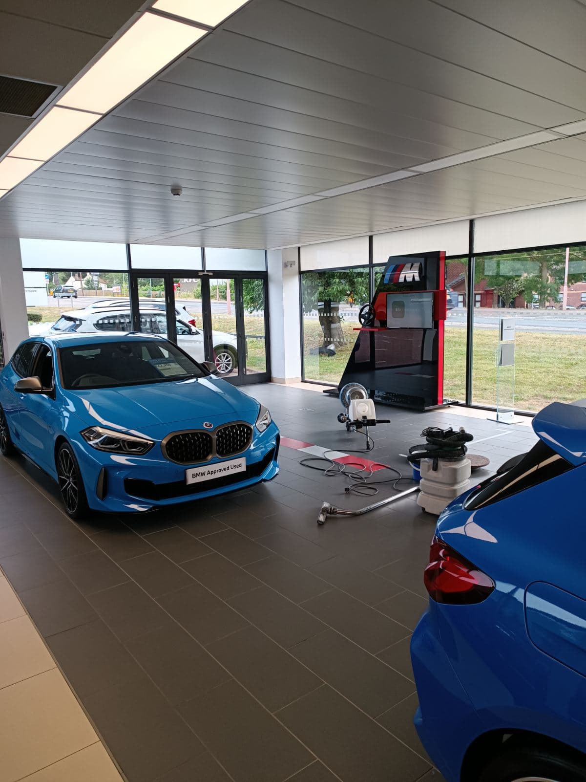 Commercial marble polisher